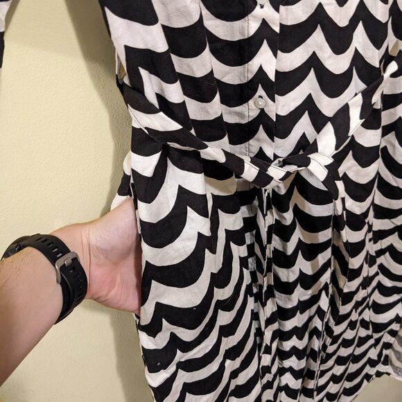 Marimekko Uniqlo Black and White Shirt Dress with Pockets and and Belt Size S - Picture 4 of 6